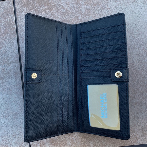 NWT Michael Kors Jet Set Top Zip Tote & Wallet Set - Picture 4 of 5